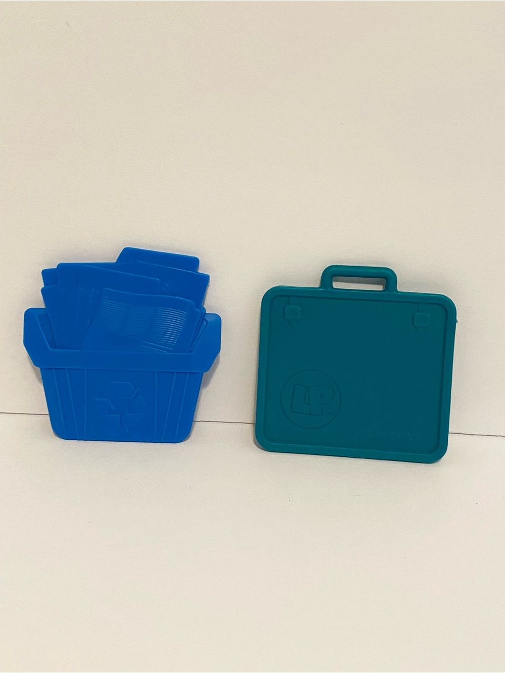 Little People City Vehicle Luggage Recycling Fisher Price Replacement 4/$20 🛑
